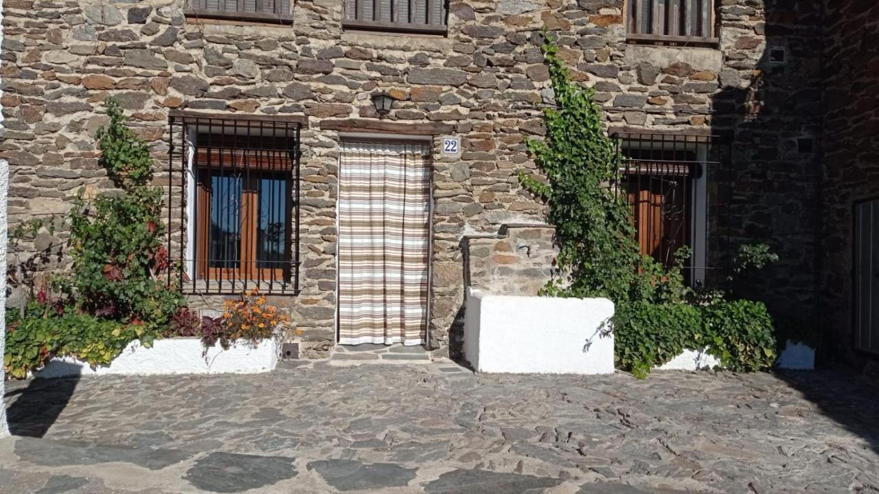 El Nogal Apartment Bubion Bagian luar foto