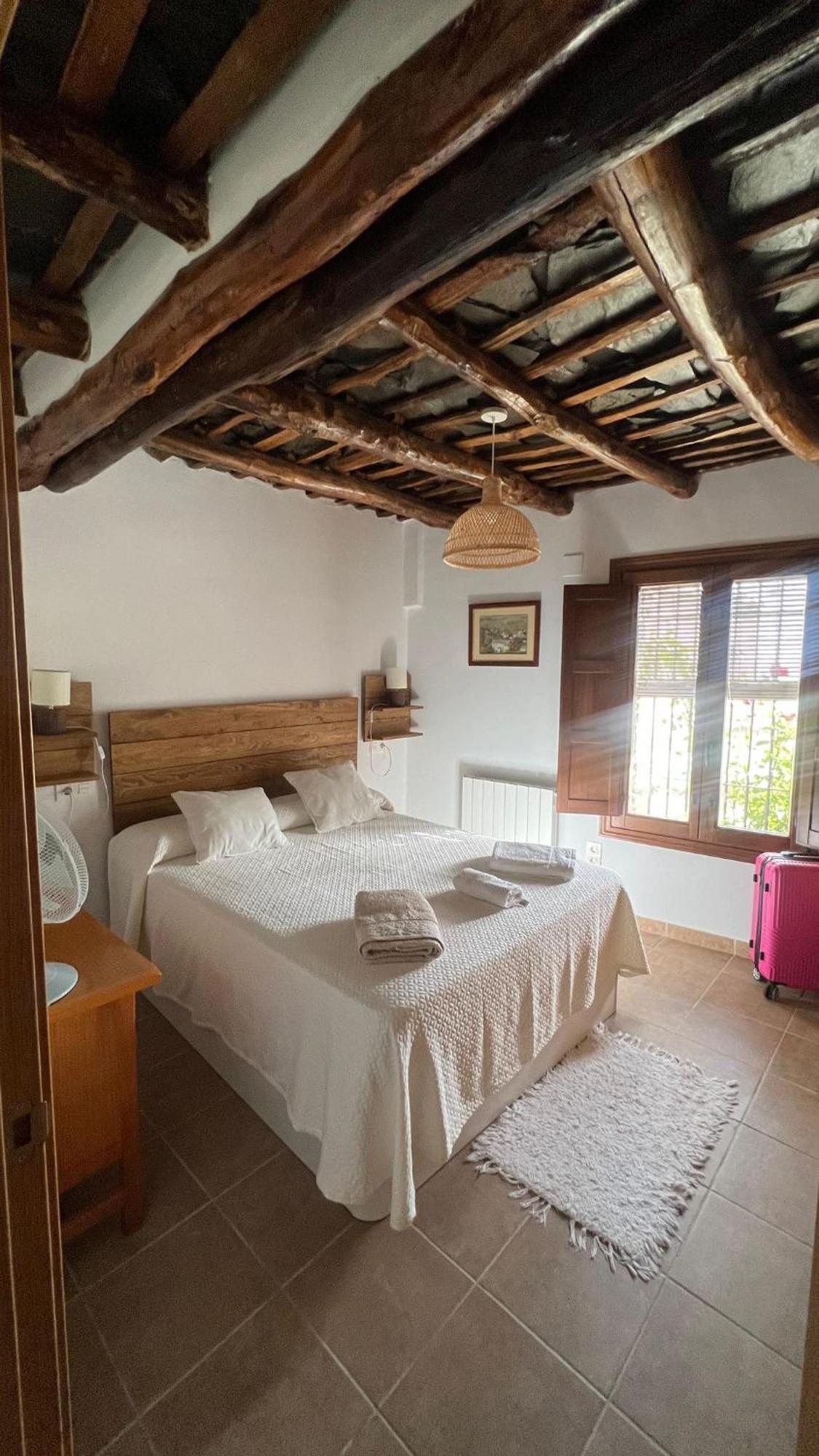 El Nogal Apartment Bubion Bagian luar foto